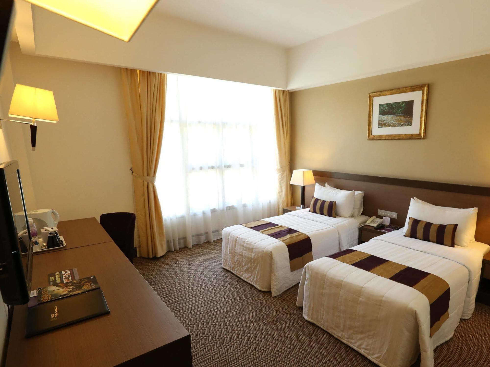 Puri Pujangga Hotel บางี ภายนอก รูปภาพ