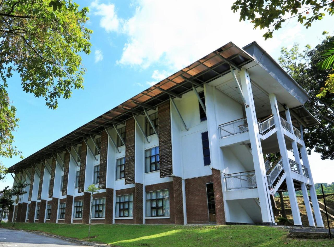 Puri Pujangga Hotel บางี ภายนอก รูปภาพ