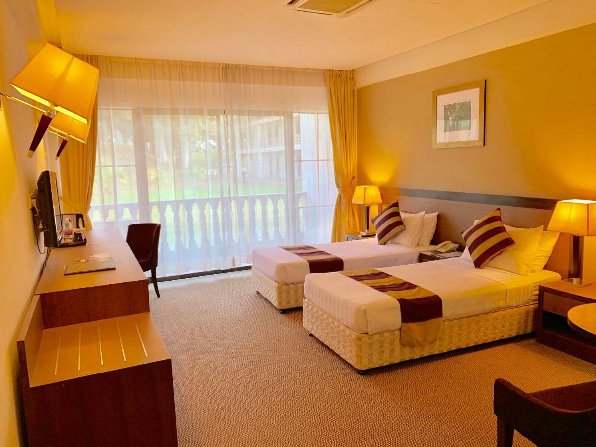 Puri Pujangga Hotel บางี ภายนอก รูปภาพ
